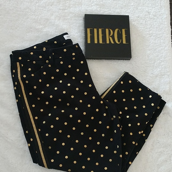 Old Navy Pants - Old Navy Pixie Pant